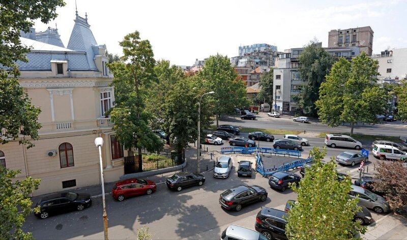 Piata Victoriei, Grigore Alexandrescu